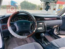 تۆیۆتا کراون